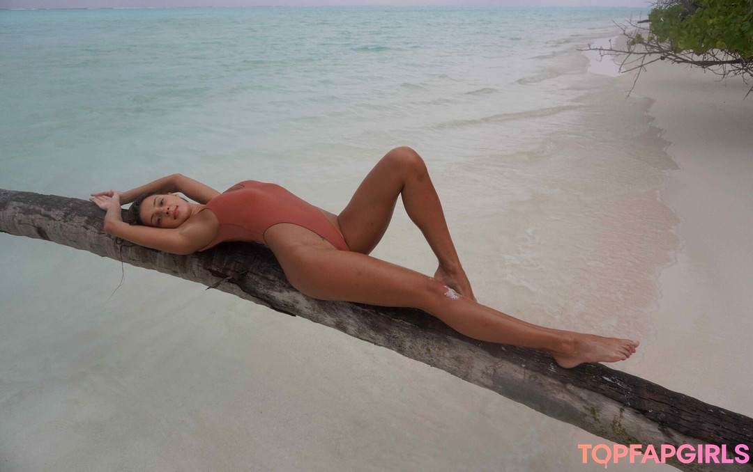 Photo nue de fuite OnlyFans de Melena Maria Rya #2500