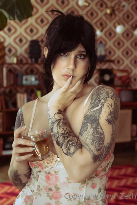 Arryn Zech