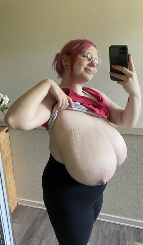 Photo nue de fuite OnlyFans de Cassie0pia