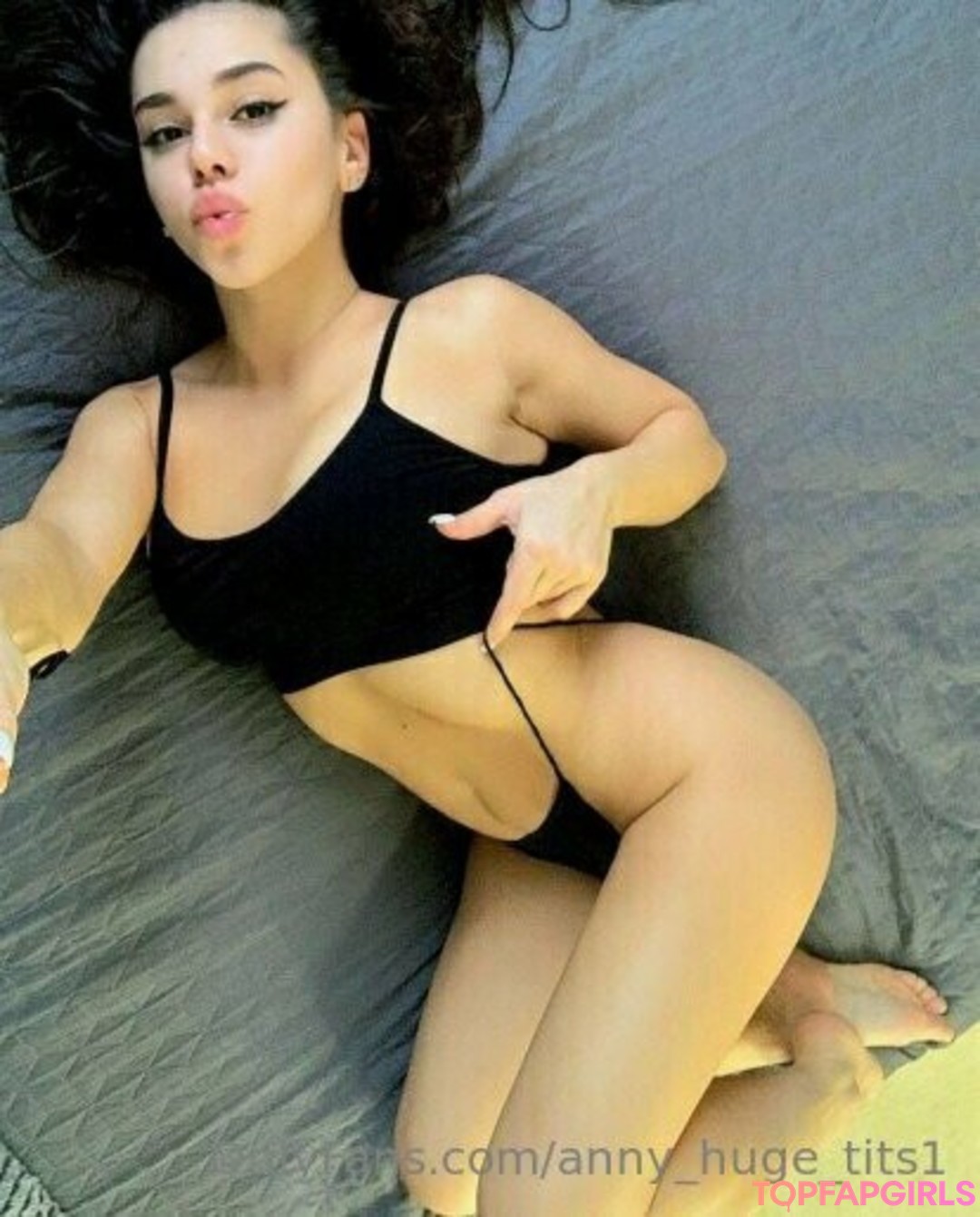 Photo nue de fuite OnlyFans de Kora Lina #1087