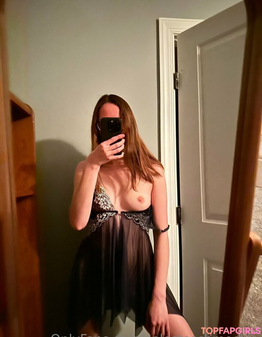 Photo nue de fuite OnlyFans de Celeste Schmeckle #144 Photo nue de fuite OnlyFans de Celeste Schmeckle #144