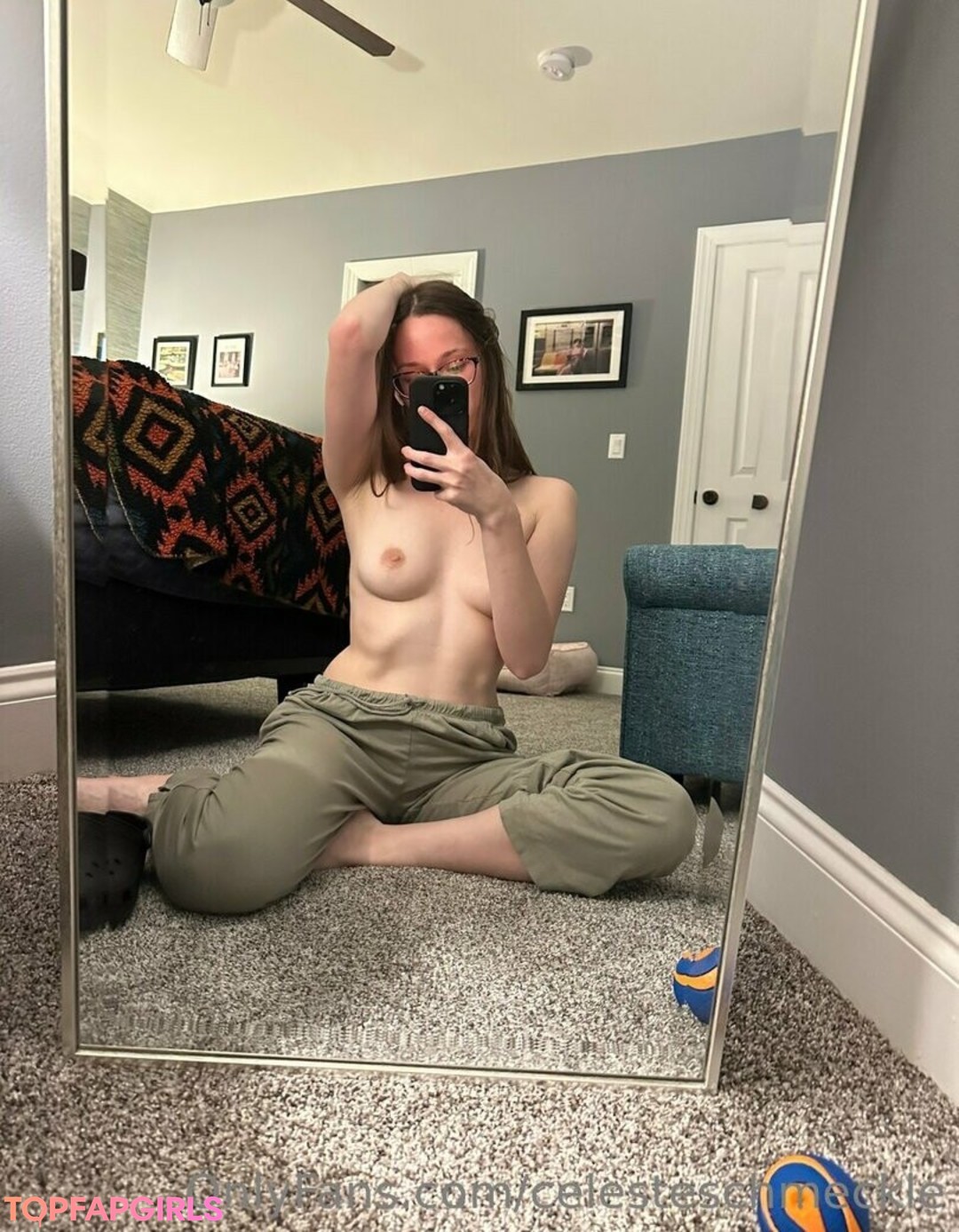 Photo nue de fuite OnlyFans de Celeste Schmeckle #208 Photo nue de fuite OnlyFans de Celeste Schmeckle #208
