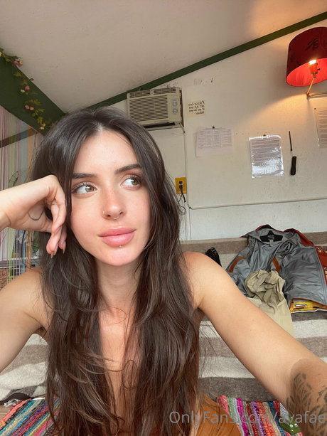 Ava