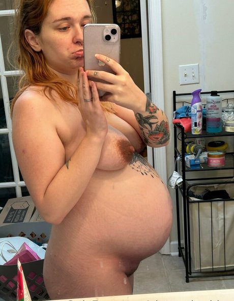 Photo nue de fuite OnlyFans de Check Dms