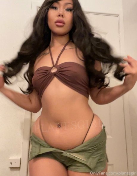 Photo nue de fuite OnlyFans de Planesgirl