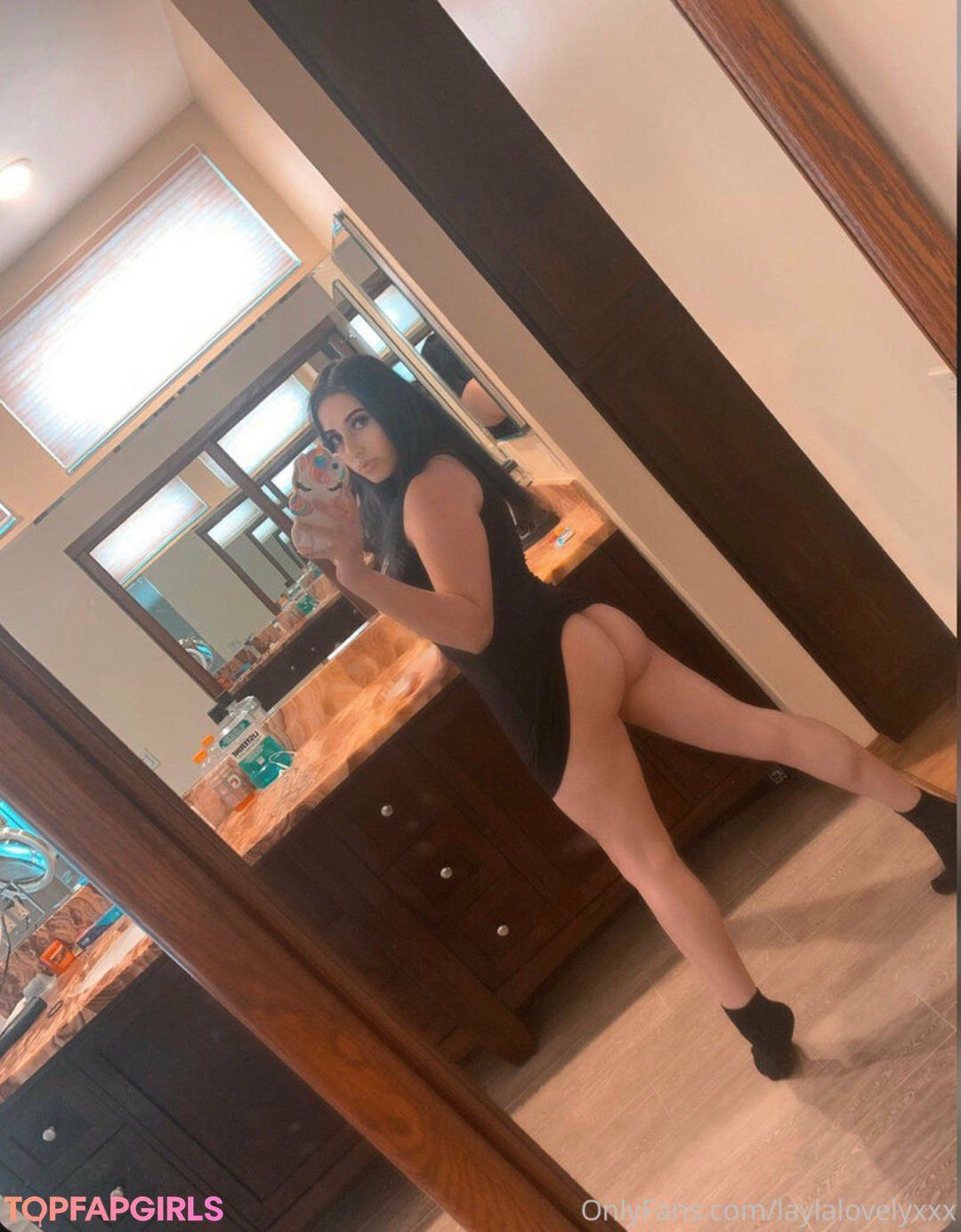 Photo nue de fuite OnlyFans de Breed Me Please #1019