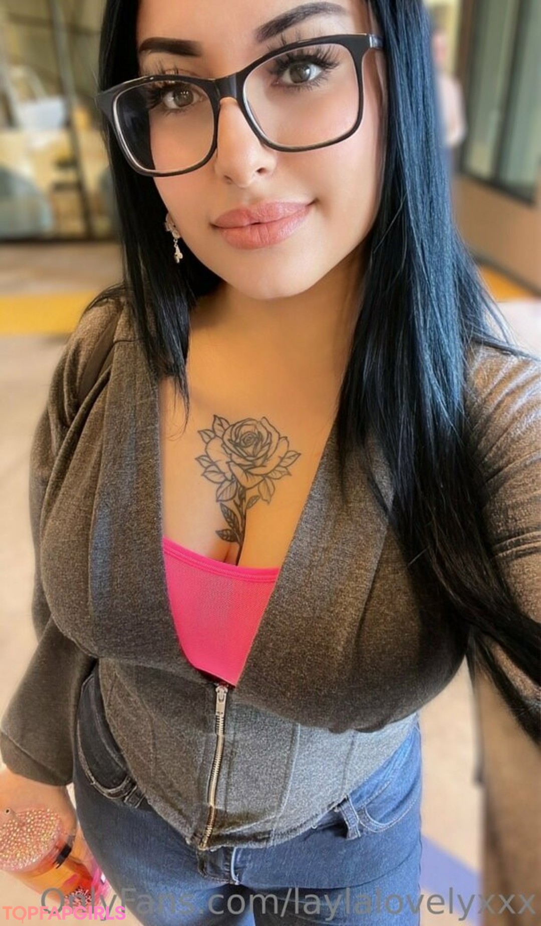 Photo nue de fuite OnlyFans de Breed Me Please #1621