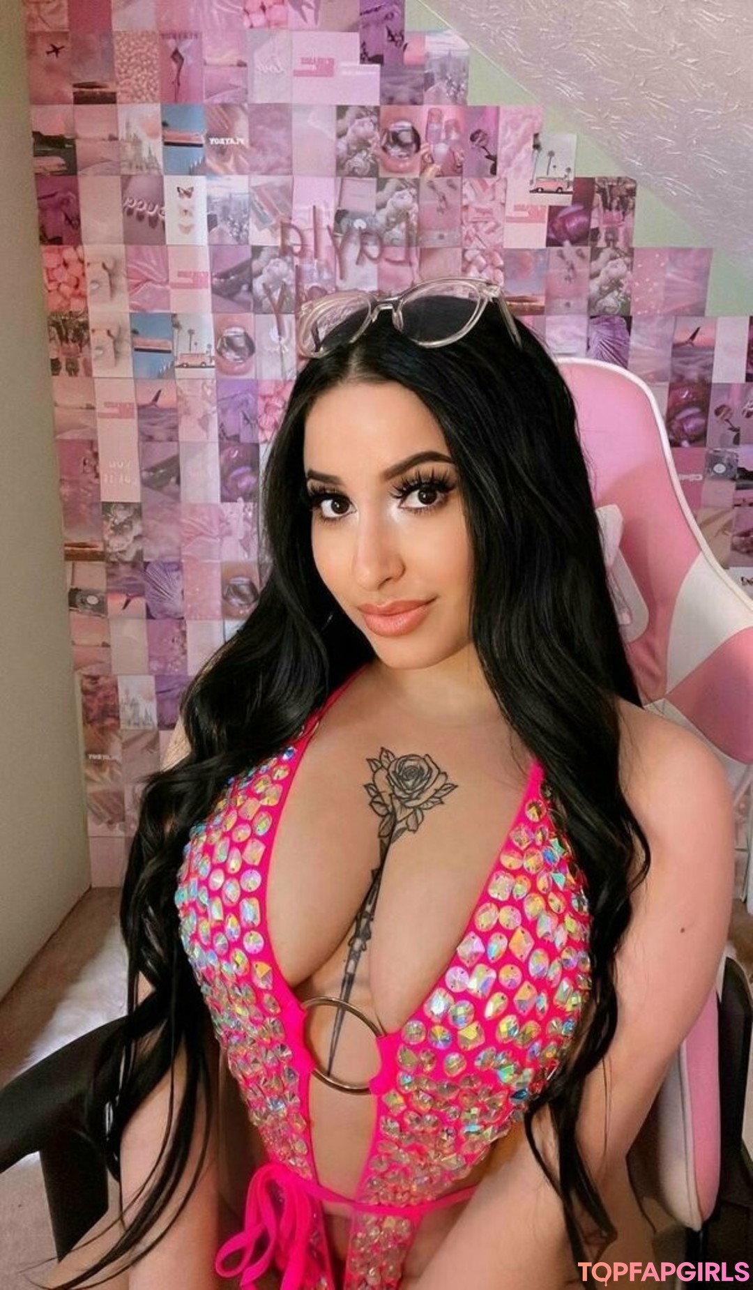 Photo nue de fuite OnlyFans de Breed Me Please #1829