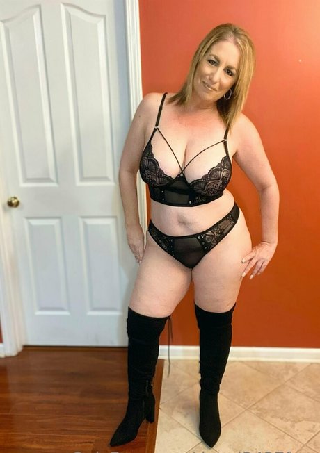 Danni2427free