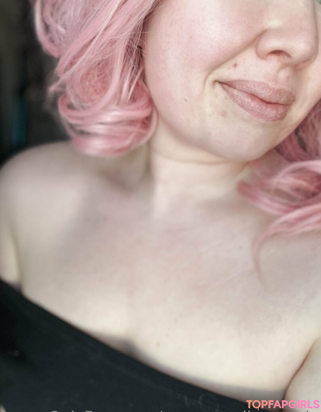 Photo nue de fuite OnlyFans de Youmaycallmeannie #13 Photo nue de fuite OnlyFans de Youmaycallmeannie #13