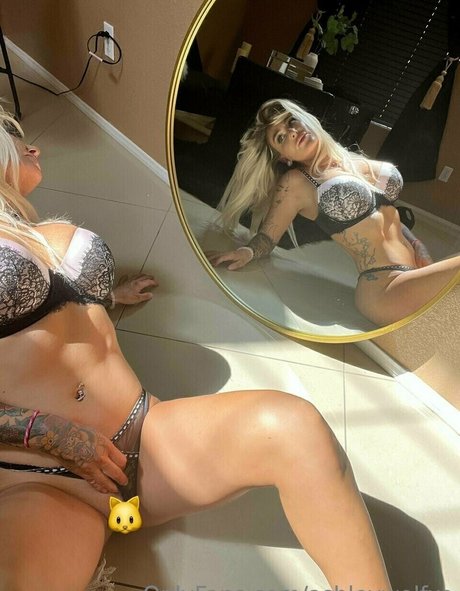 Ashleywolfxo