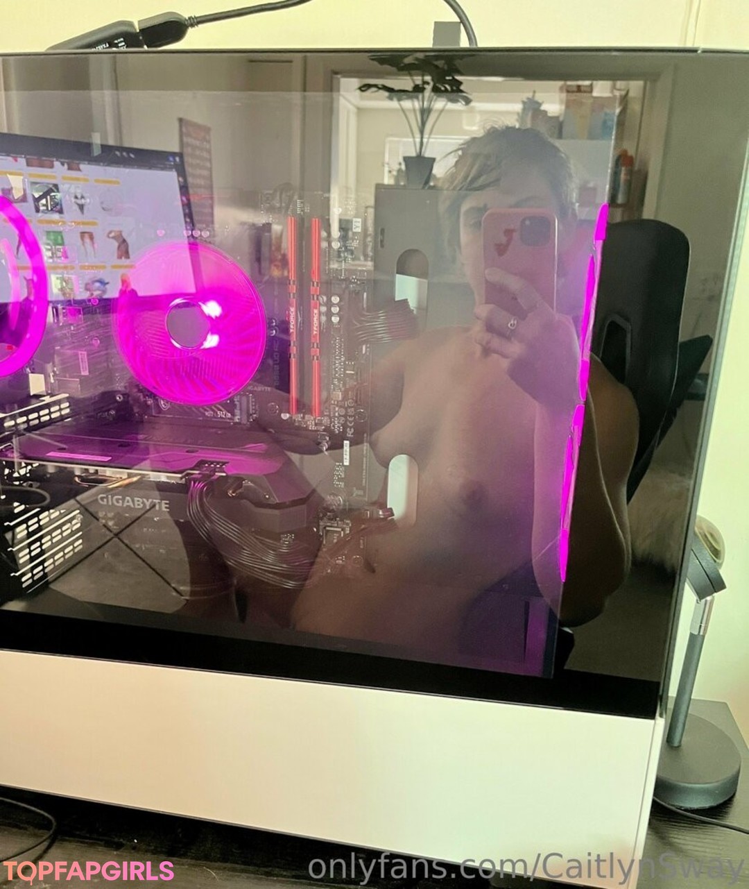 Photo nue de fuite OnlyFans de Caitlynswayfree #58 Photo nue de fuite OnlyFans de Caitlynswayfree #58