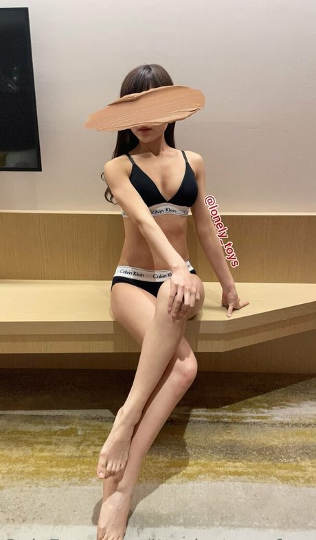 Lonely_toys_free