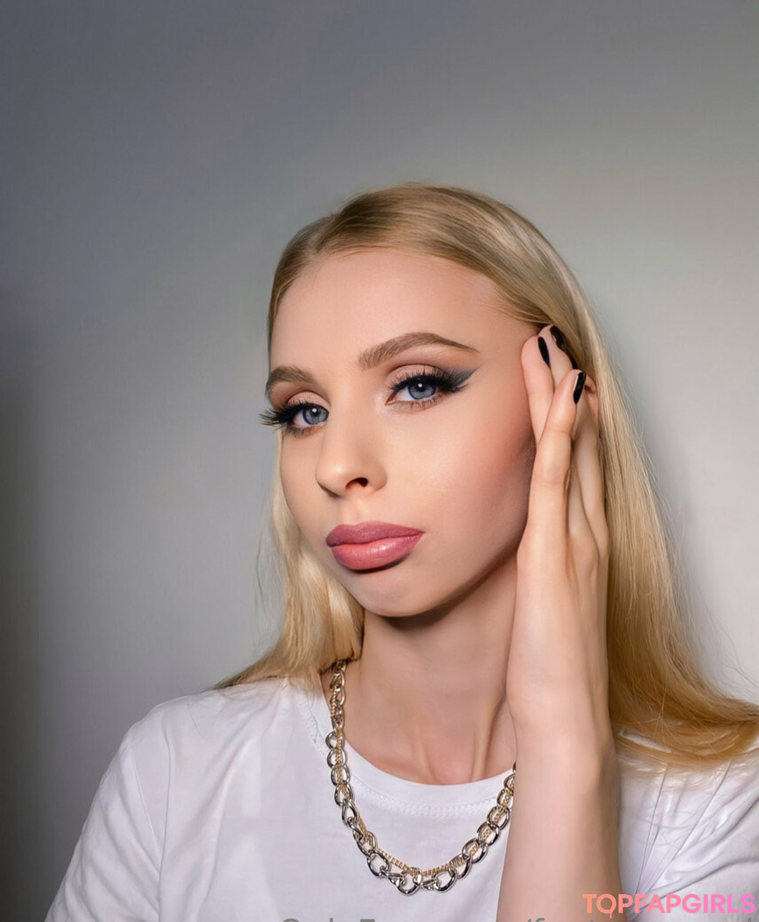 Photo nue de fuite OnlyFans de Fantasypearl #7 Photo nue de fuite OnlyFans de Fantasypearl #7