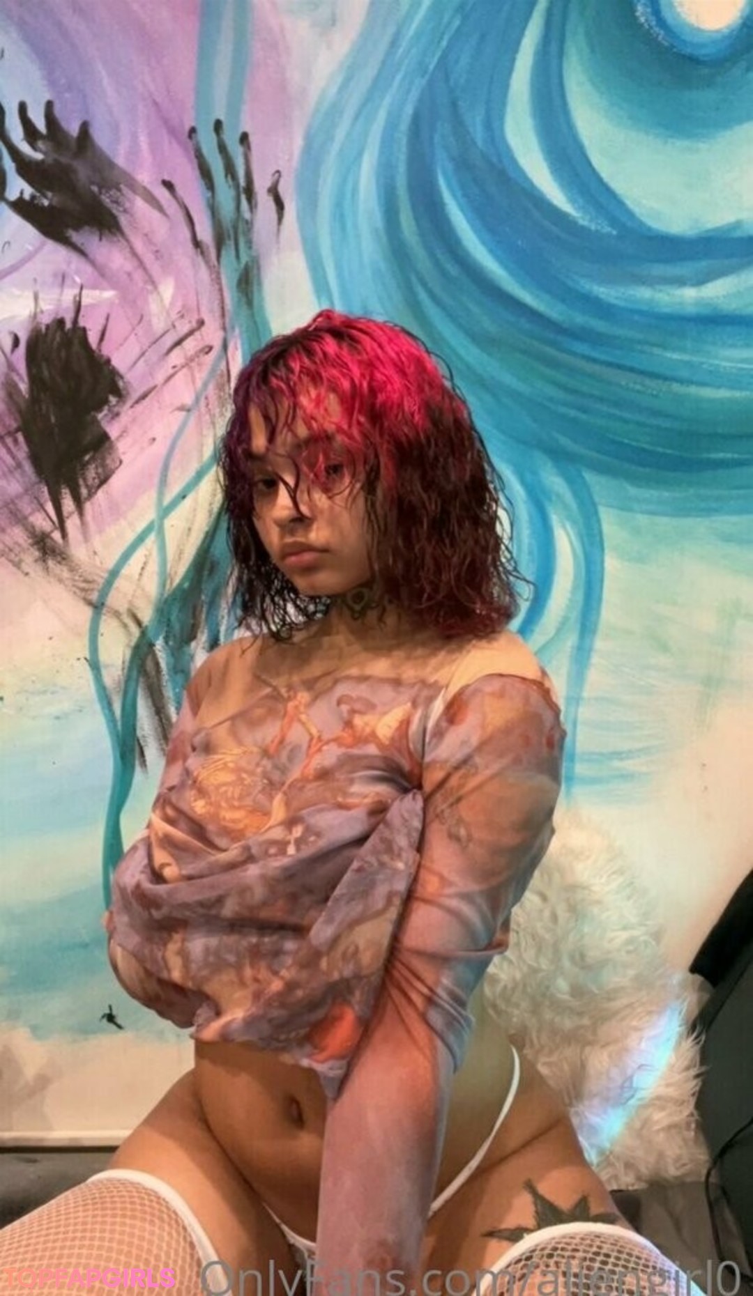 Photo nue de fuite OnlyFans de Aliengirl0 #52 Photo nue de fuite OnlyFans de Aliengirl0 #52