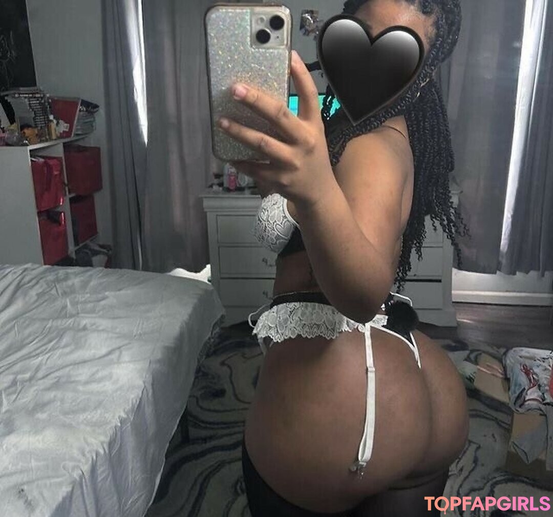 Photo nue de fuite OnlyFans de Brezillasan #7 Photo nue de fuite OnlyFans de Brezillasan #7