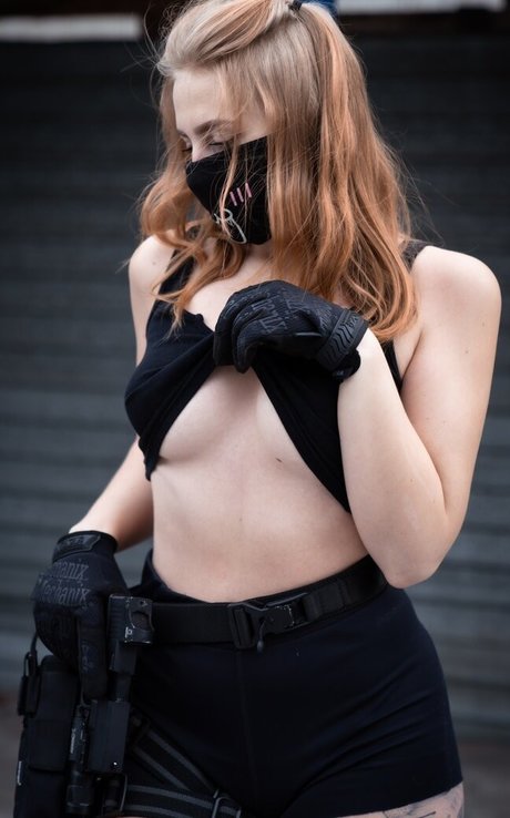 Yuliya Fox