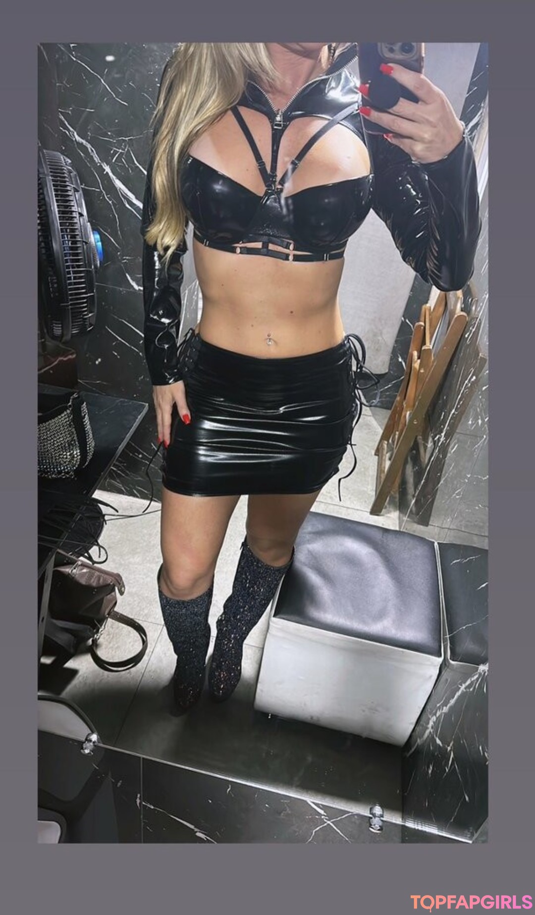 Photo nue de fuite OnlyFans de Vivi Temptation #23 Photo nue de fuite OnlyFans de Vivi Temptation #23