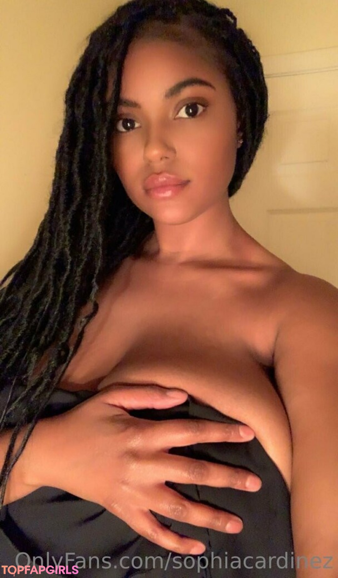 Photo nue de fuite OnlyFans de Sophiacardinez #58 Photo nue de fuite OnlyFans de Sophiacardinez #58