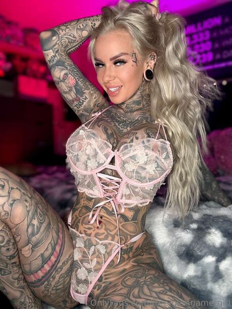 Free Gymgamergirl