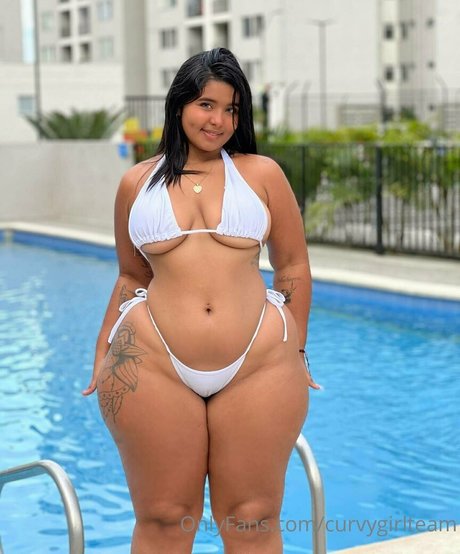 Curvygirlteam