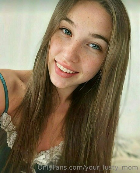 Your_lusty_mom