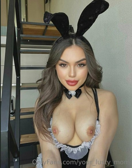 Your_lusty_mom