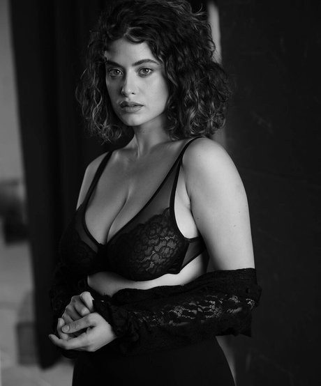 Anna Pittureri
