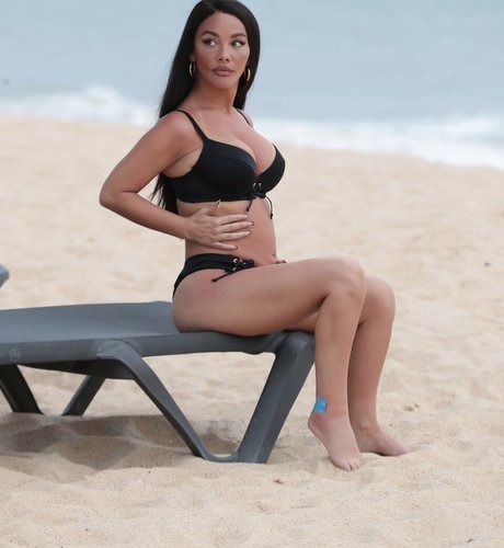 Chelsee Healey