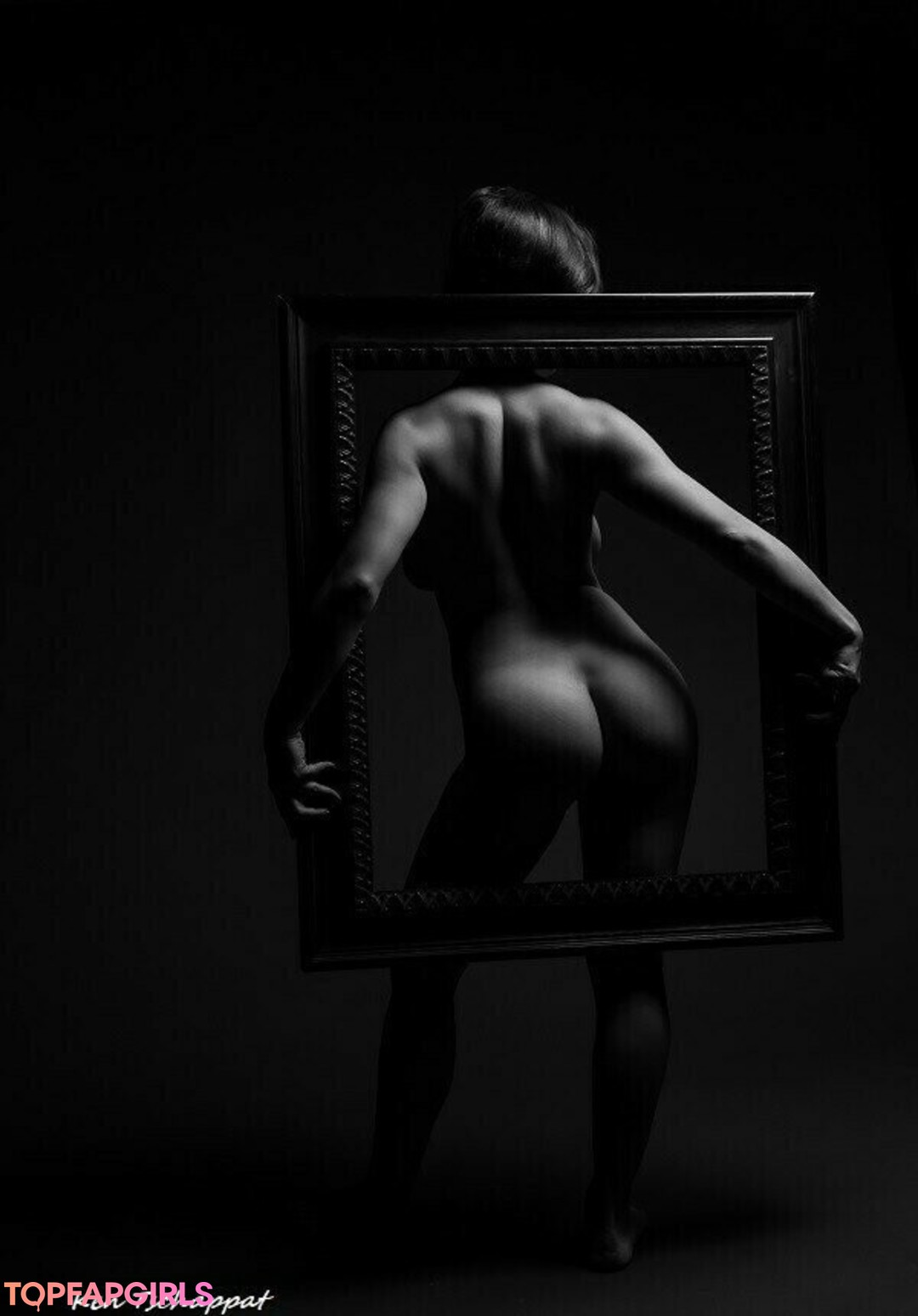 Photo nue de fuite OnlyFans de Lila From Naked Bakers #4 Photo nue de fuite OnlyFans de Lila From Naked Bakers #4