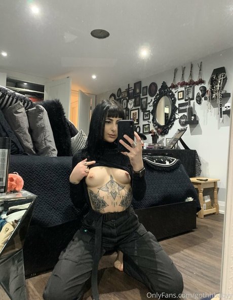 Gothhbabyy