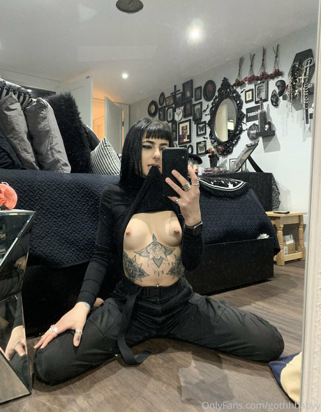 Gothhbabyy