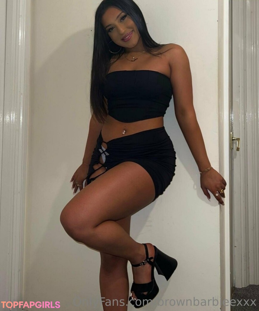Photo nue de fuite OnlyFans de Brownbarbieexxx #108 Photo nue de fuite OnlyFans de Brownbarbieexxx #108
