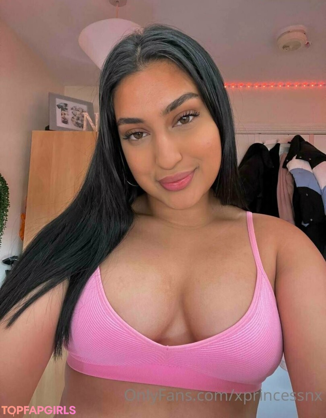 Photo nue de fuite OnlyFans de Brownbarbieexxx #32 Photo nue de fuite OnlyFans de Brownbarbieexxx #32