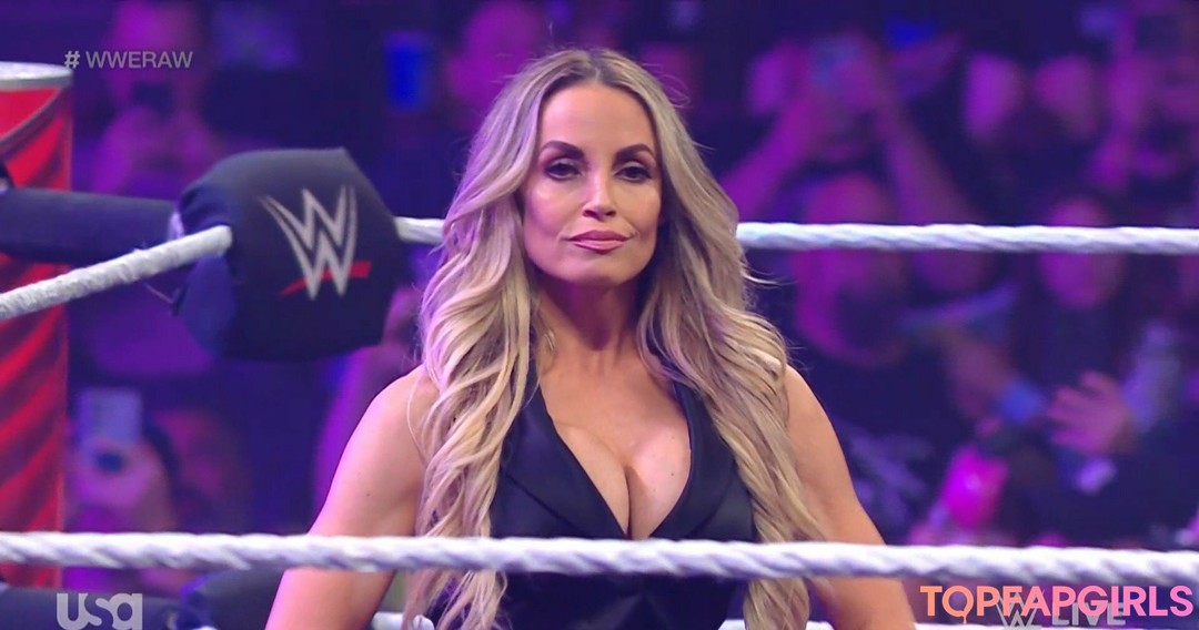 Photo nue de fuite OnlyFans de Trish Stratus #1018