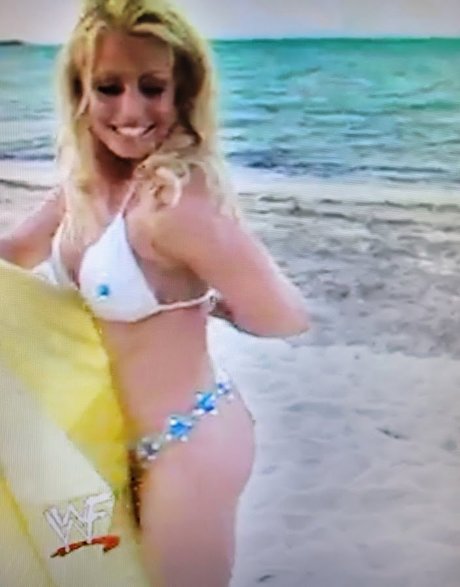Photo nue de fuite OnlyFans de Trish Stratus