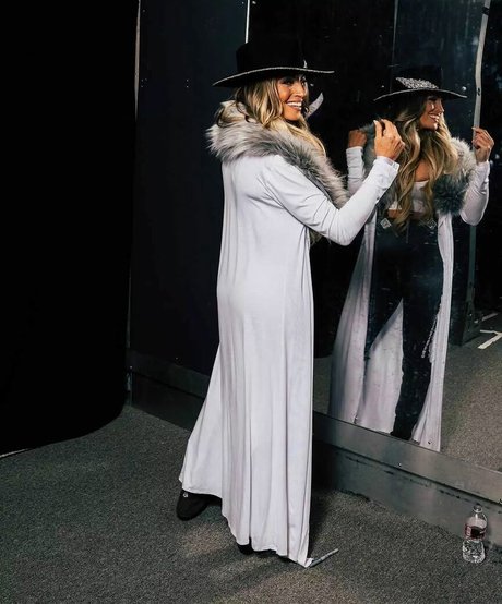 Trish Stratus
