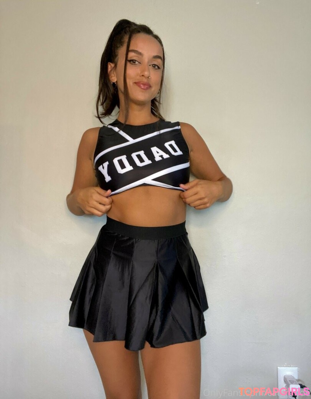 Photo nue de fuite OnlyFans de Catgrande #136 Photo nue de fuite OnlyFans de Catgrande #136