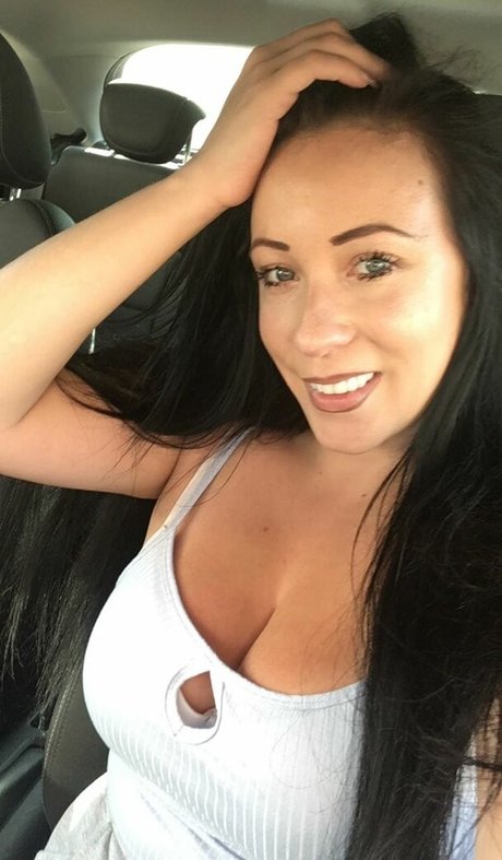 Photo nue de fuite OnlyFans de Kelly Louise Sheridan