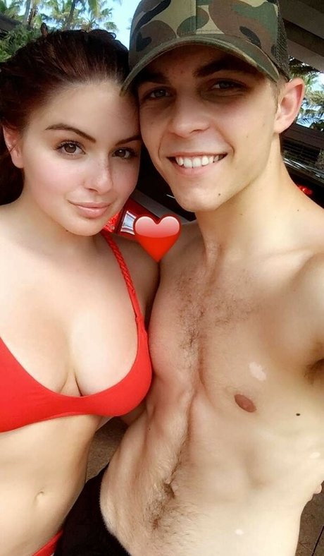 Ariel Winter