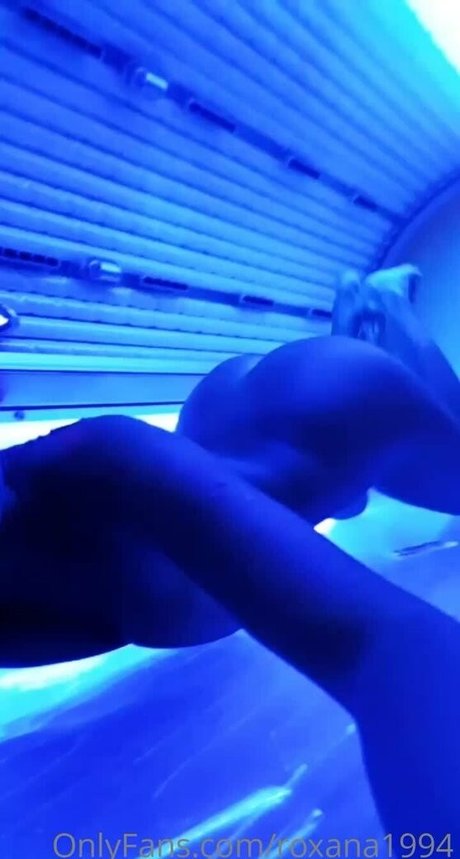 Photo nue de fuite OnlyFans de Roxanaionescu