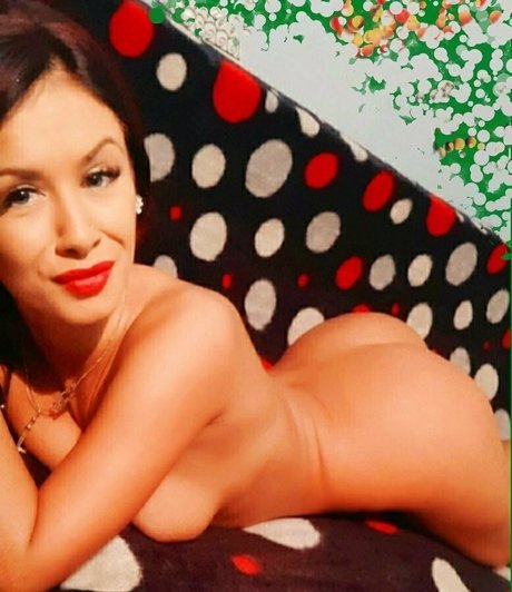 Photo nue de fuite OnlyFans de Roxanaionescu