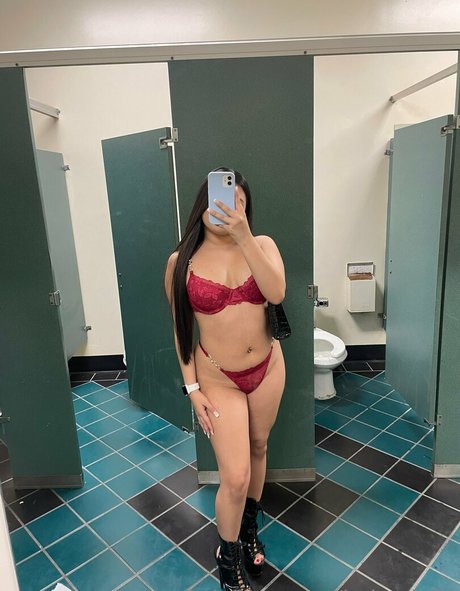 Babyaly21