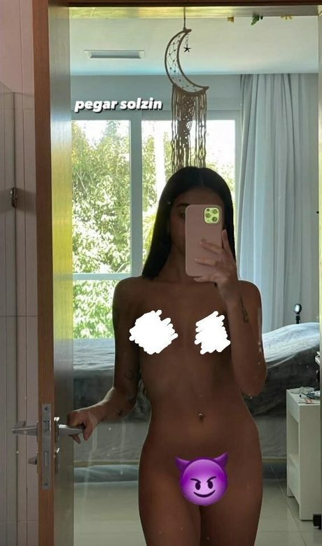 Photo nue de fuite OnlyFans de Rebeca Barreto