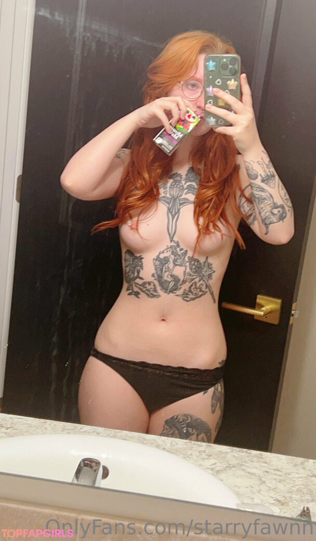 Photo nue de fuite OnlyFans de Starryfawnn #661 Photo nue de fuite OnlyFans de Starryfawnn #661