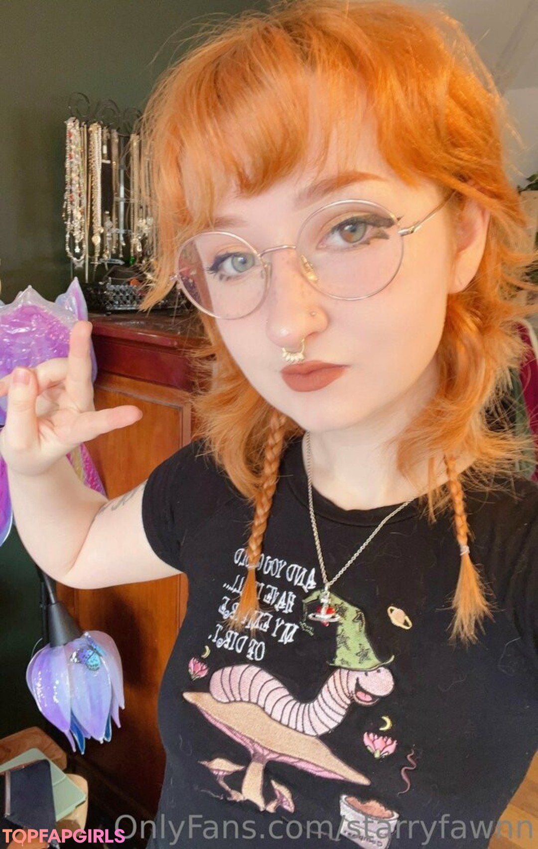 Photo nue de fuite OnlyFans de Starryfawnn #415 Photo nue de fuite OnlyFans de Starryfawnn #415