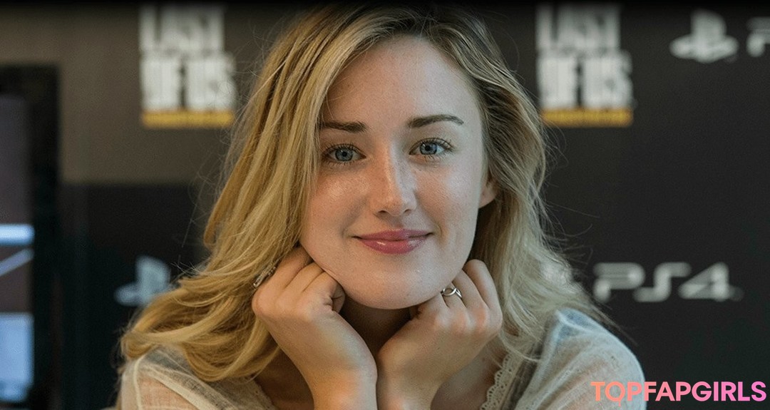 Photo nue de fuite OnlyFans de Ashley Johnson #4 Photo nue de fuite OnlyFans de Ashley Johnson #4