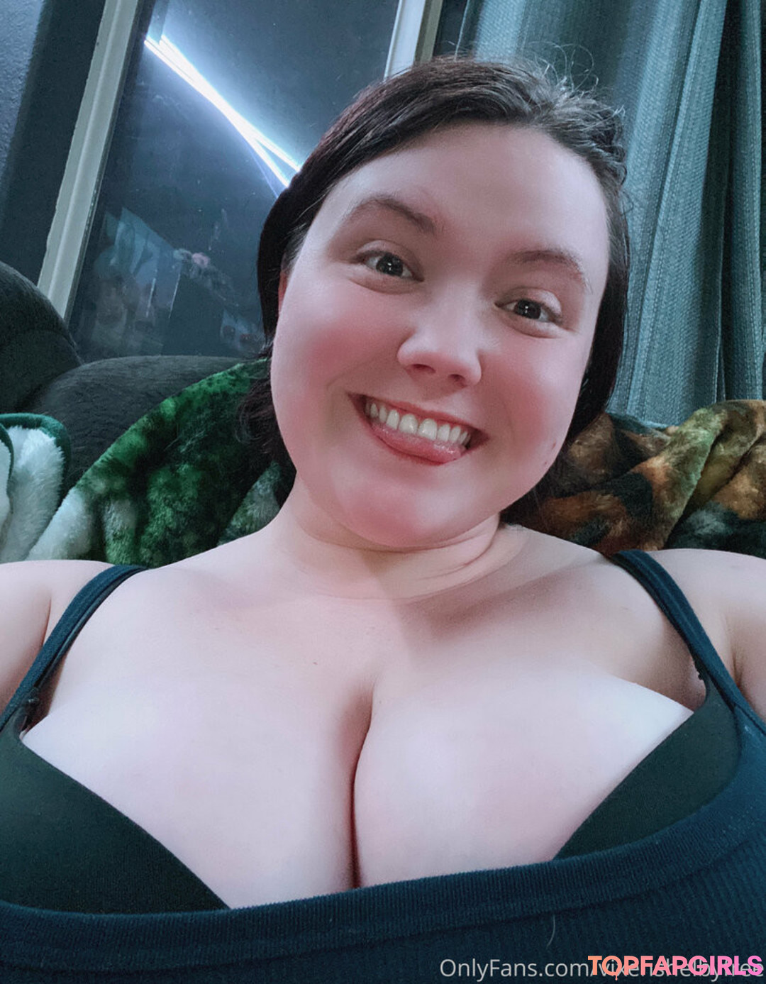 Photo nue de fuite OnlyFans de Vixenshelbyfree #8 Photo nue de fuite OnlyFans de Vixenshelbyfree #8