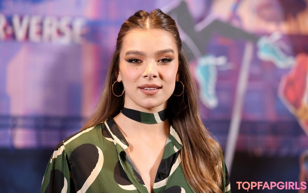 Photo nue de fuite OnlyFans de Hailee Steinfeld #1029