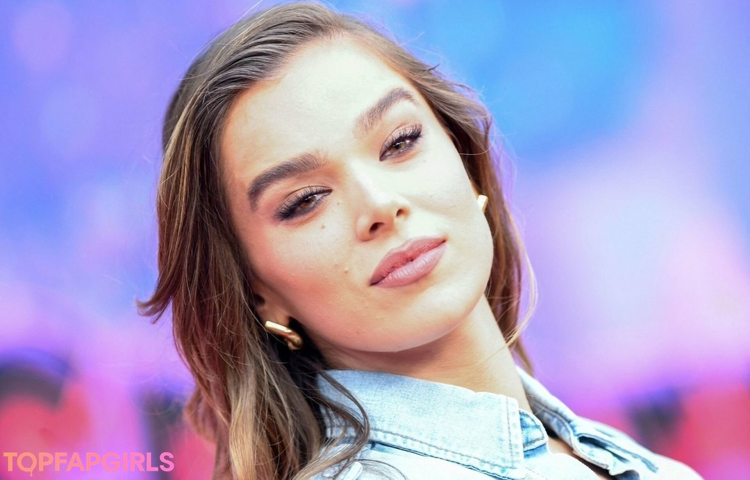 Photo nue de fuite OnlyFans de Hailee Steinfeld #1134